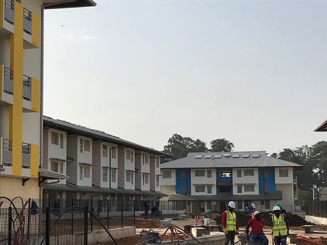 vue antilles guyane panneaux solaires residence 2 rotated - Giordano R Energy - energies renouvelables au service du confort et de la planète - ESE Solar L’énergie renouvelable aux Antilles et en Guyane