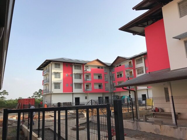 vue antilles guyane panneaux solaires residence 3 rotated - Giordano R Energy - energies renouvelables au service du confort et de la planète - ESE Solar L’énergie renouvelable aux Antilles et en Guyane